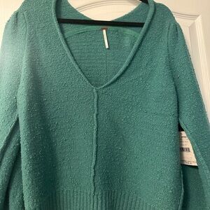 Green FREE PEOPLE Sweater.